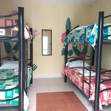 Hostel Aabilo'Ob 프로그레소 외부 사진